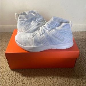 Men’s shoes